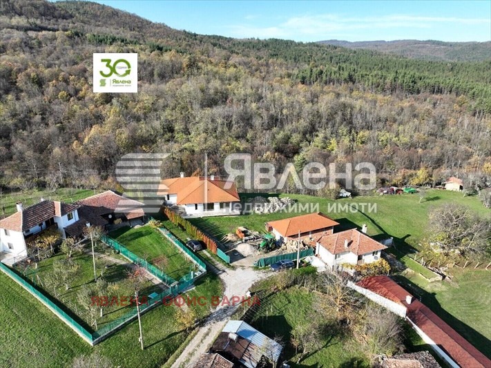 Продава КЪЩА, с. Средни колиби, област Велико Търново, снимка 2 - Къщи - 55906297