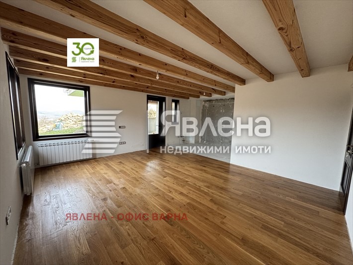 Продава КЪЩА, с. Средни колиби, област Велико Търново, снимка 17 - Къщи - 55906297