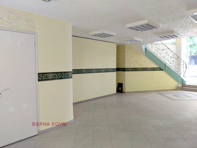 Til salgs  Butikk Varna , SjP Gara , 128 kvm | 36975548 - bilde [4]