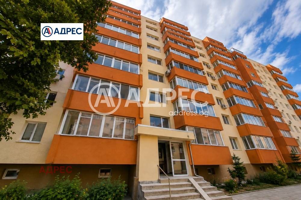 Продава 3-СТАЕН, гр. Варна, Левски 1