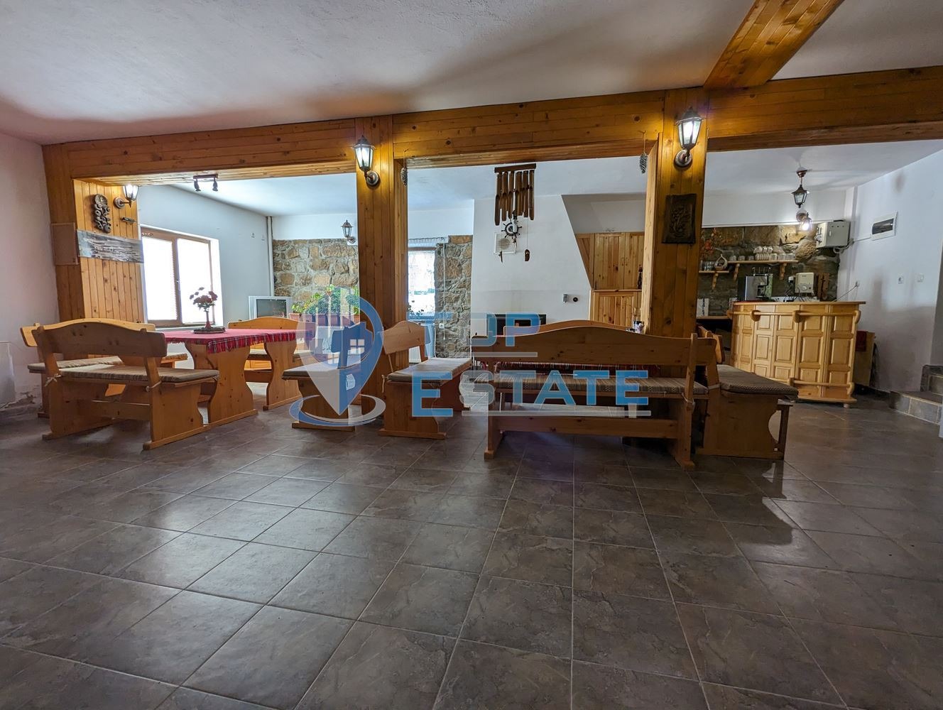 Продава КЪЩА, гр. Трявна, област Габрово, снимка 2 - Къщи - 44159143
