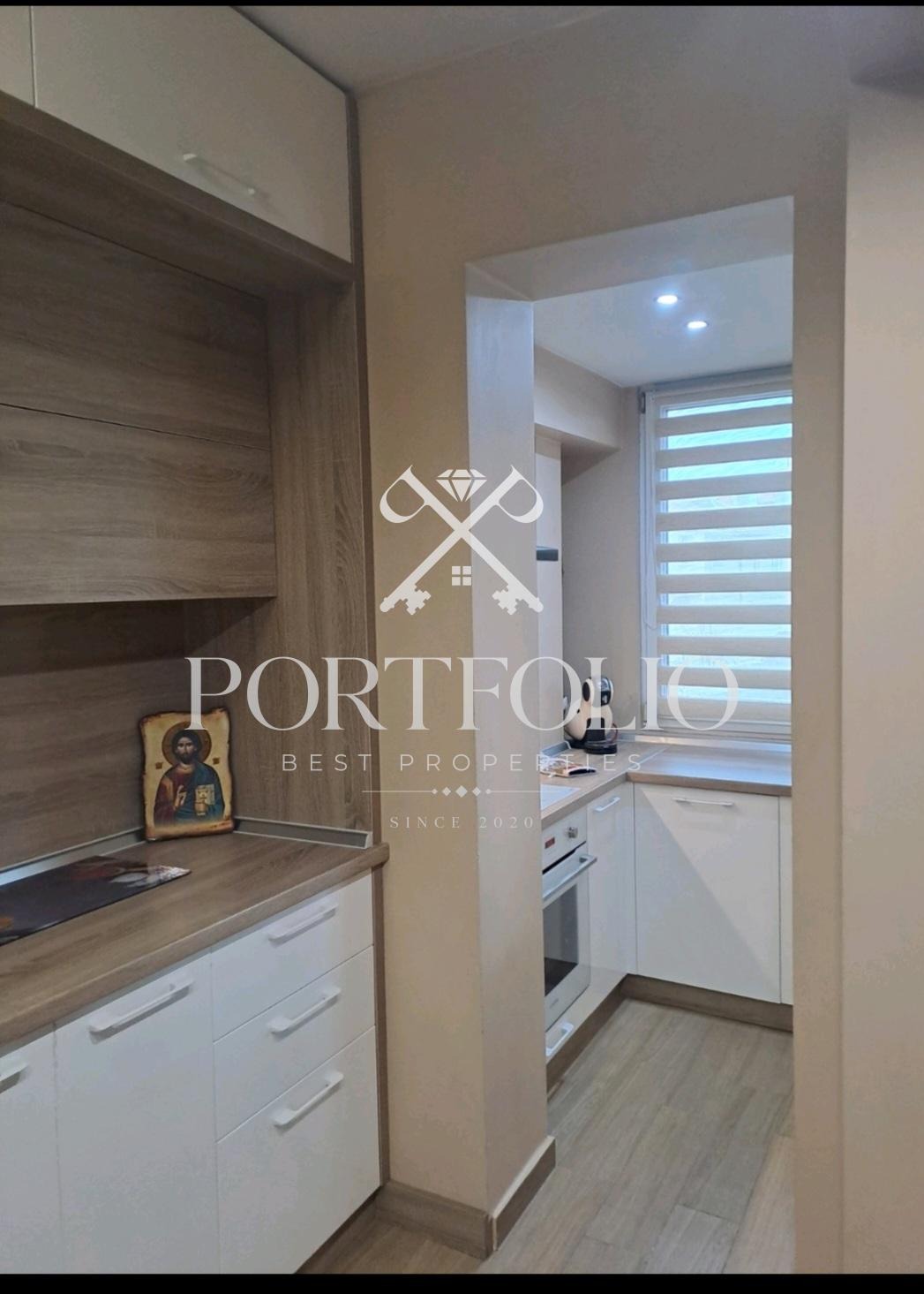 Продава КЪЩА, гр. Поморие, област Бургас, снимка 2 - Къщи - 54785070