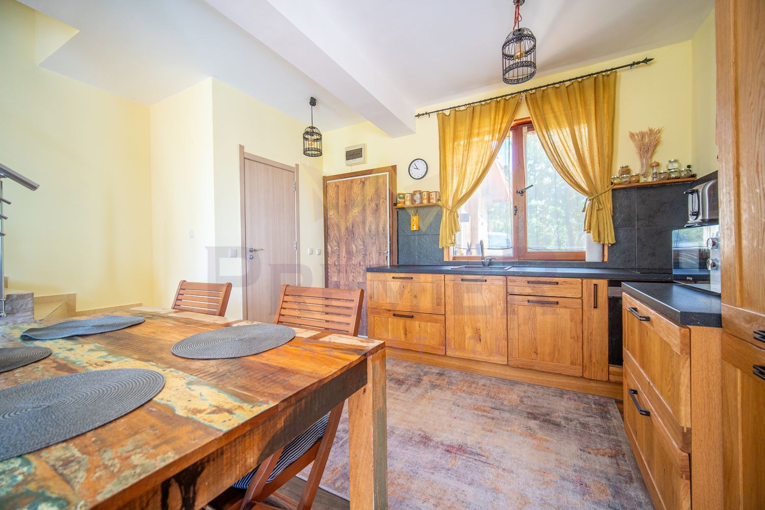 Продава КЪЩА, с. Рогачево, област Добрич, снимка 2 - Къщи - 54561484