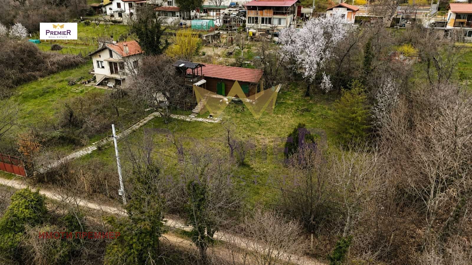 Продава ВИЛА, гр. Варна, м-т Боровец - юг