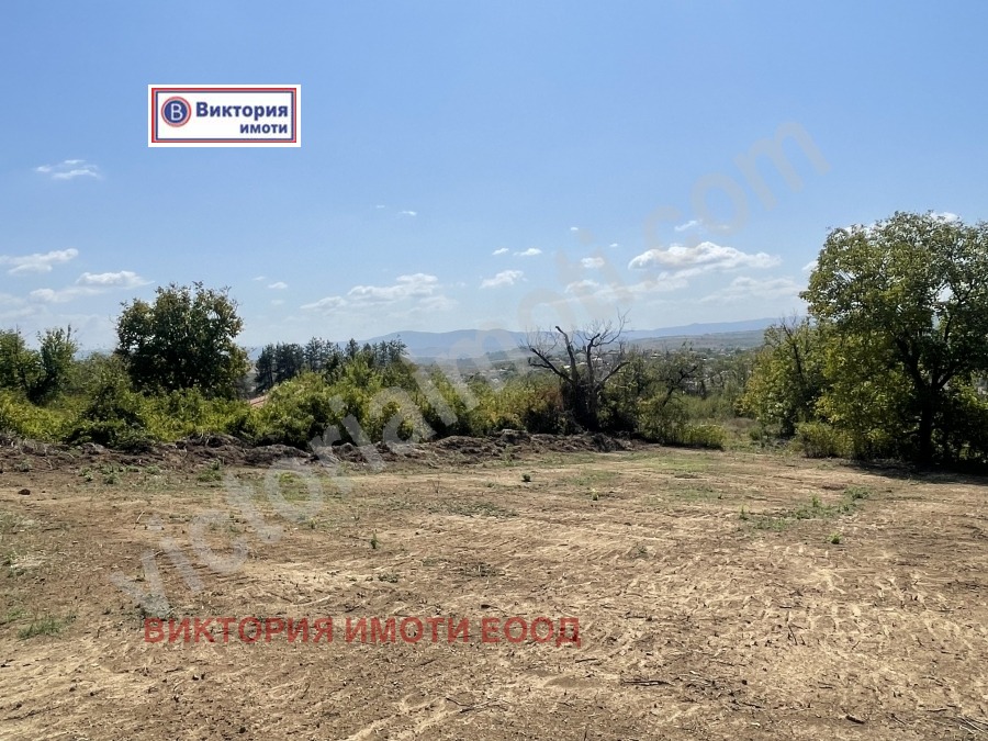 Продава ПАРЦЕЛ, гр. Дебелец, област Велико Търново, снимка 2 - Парцели - 47107084