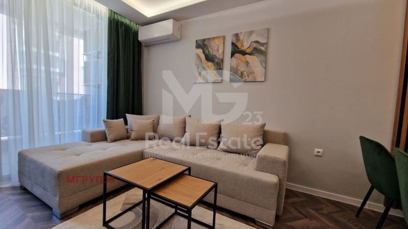 Eladó  1 hálószoba Plovdiv , Hristo Smirnenski , 70 négyzetméter | 10343725