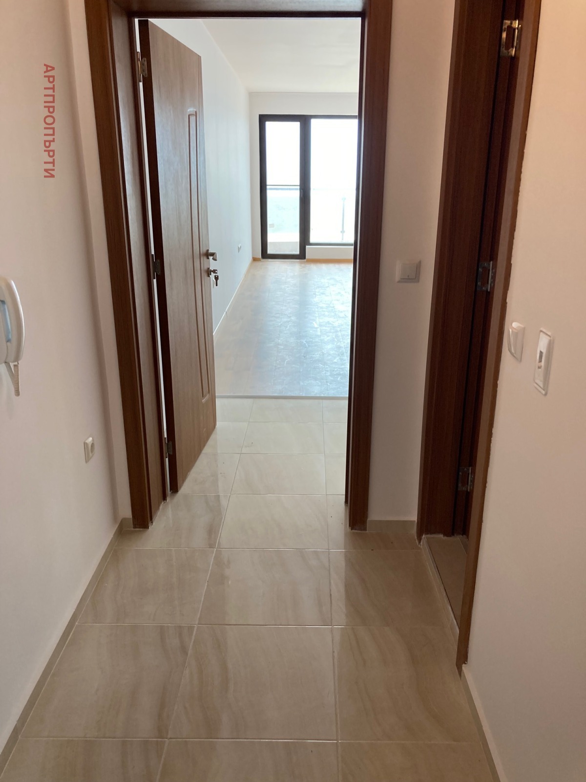 Продава 2-СТАЕН, гр. Поморие, област Бургас, снимка 3 - Апартаменти - 54684436