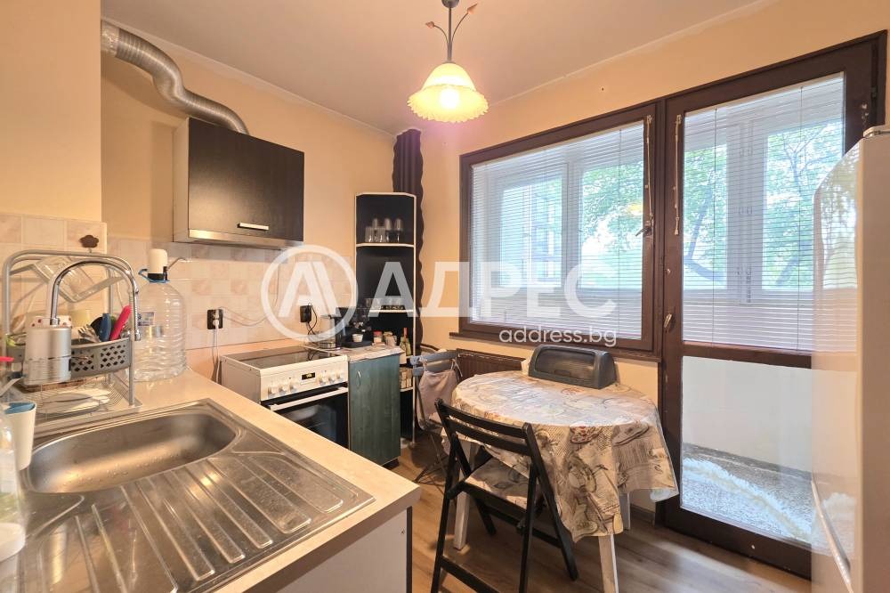 Продава 3-СТАЕН, гр. София, Сухата река, снимка 11 - Апартаменти - 54228637