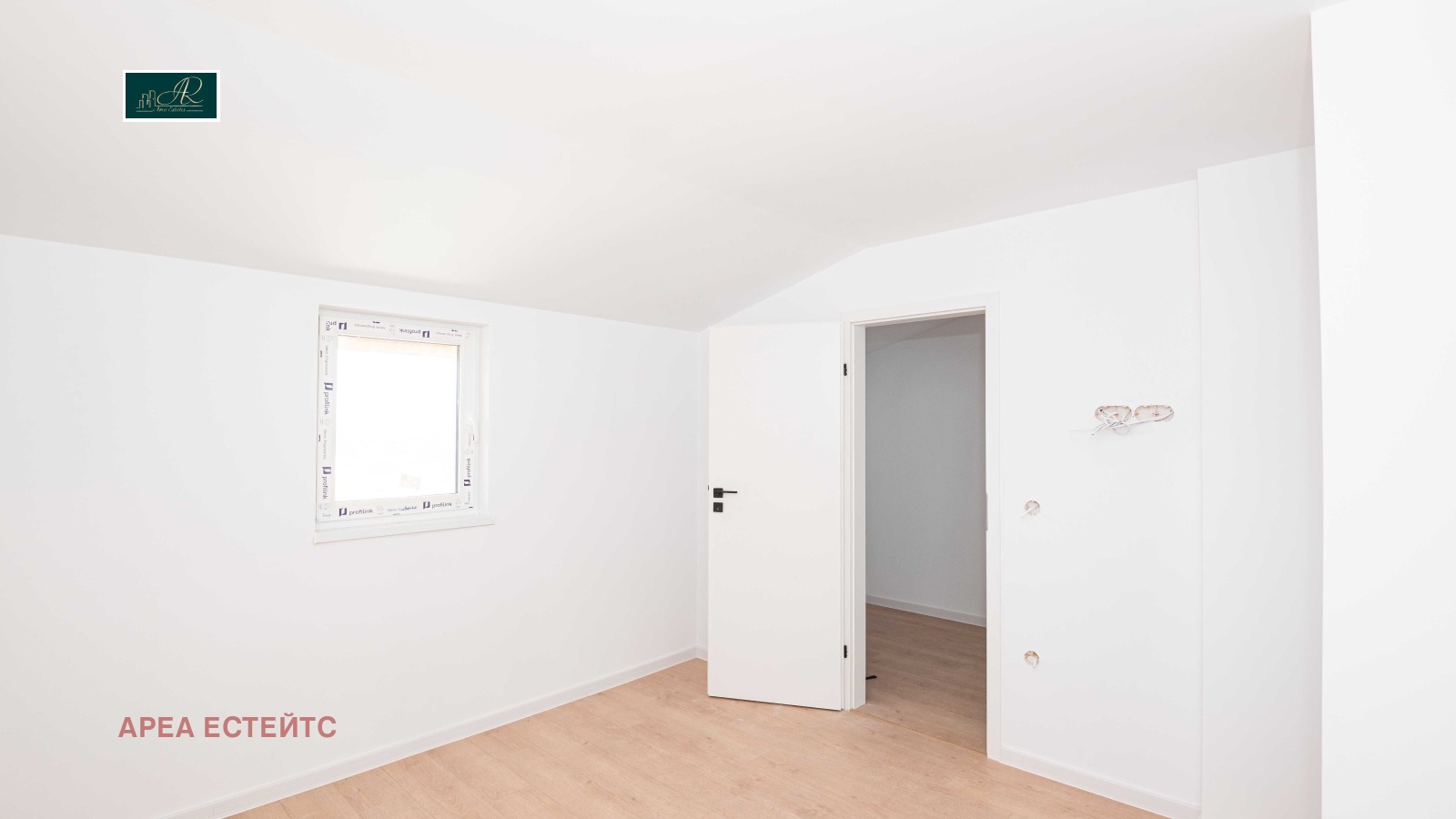 Продава 3-СТАЕН, гр. Поморие, област Бургас, снимка 11 - Апартаменти - 56129024