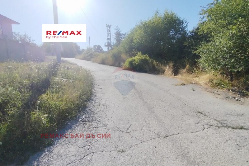 Продава ПАРЦЕЛ в град Варна, м-т Добрева чешма - 1038 кв.м / 83 000 € » 162 333.89 лв., РЕМАКС БАЙ ДЪ СИЙ