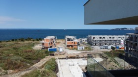 3-стаен град Бургас, Крайморие 2