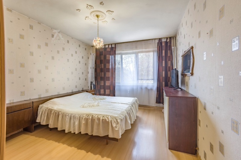 Продава 3-СТАЕН, гр. Перник, Изток, снимка 4 - Апартаменти - 52165315