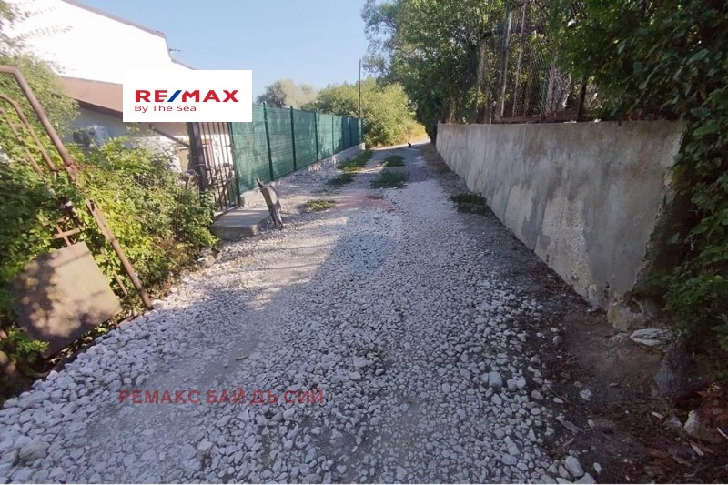 En venta  Trama Varna , m-t Dobreva cheshma , 1038 metros cuadrados | 33755339 - imagen [4]