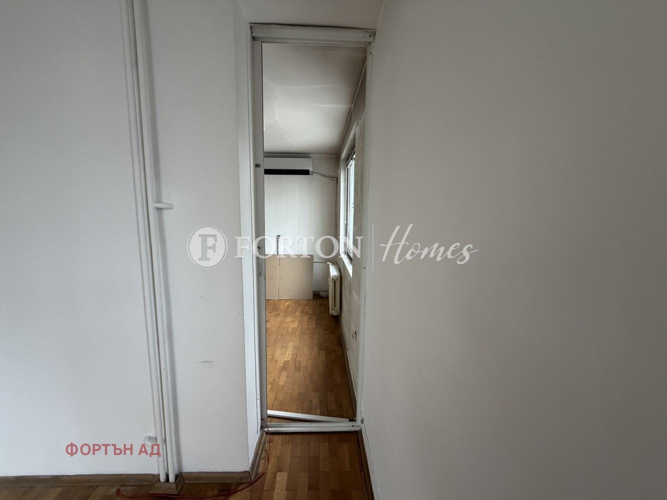 Продава МНОГОСТАЕН, гр. София, Център, снимка 14 - Апартаменти - 54500062