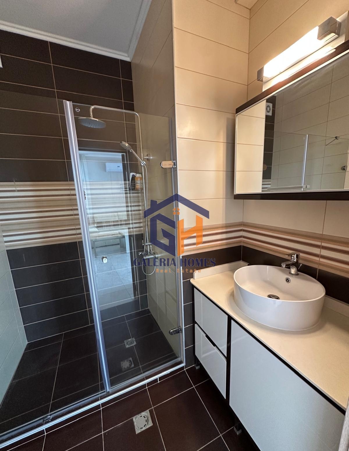Продава КЪЩА, гр. Свети Влас, област Бургас, снимка 15 - Къщи - 54423663