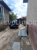 Продава КЪЩА, област Добрич, с. Владимирово • 27990 € / 54743.68 лв. • 97105991 11
