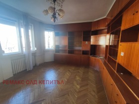 Продажба на четеристайни апартаменти в град Велико Търново — страница 2 - изображение 2 