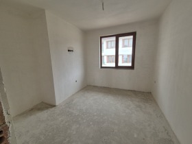 3 bedroom Vinitsa, Varna 2