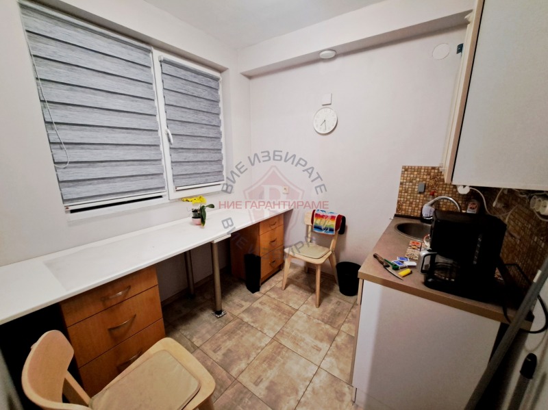 Продава 2-СТАЕН, гр. Варна, Лятно кино Тракия, снимка 3 - Апартаменти - 53352193