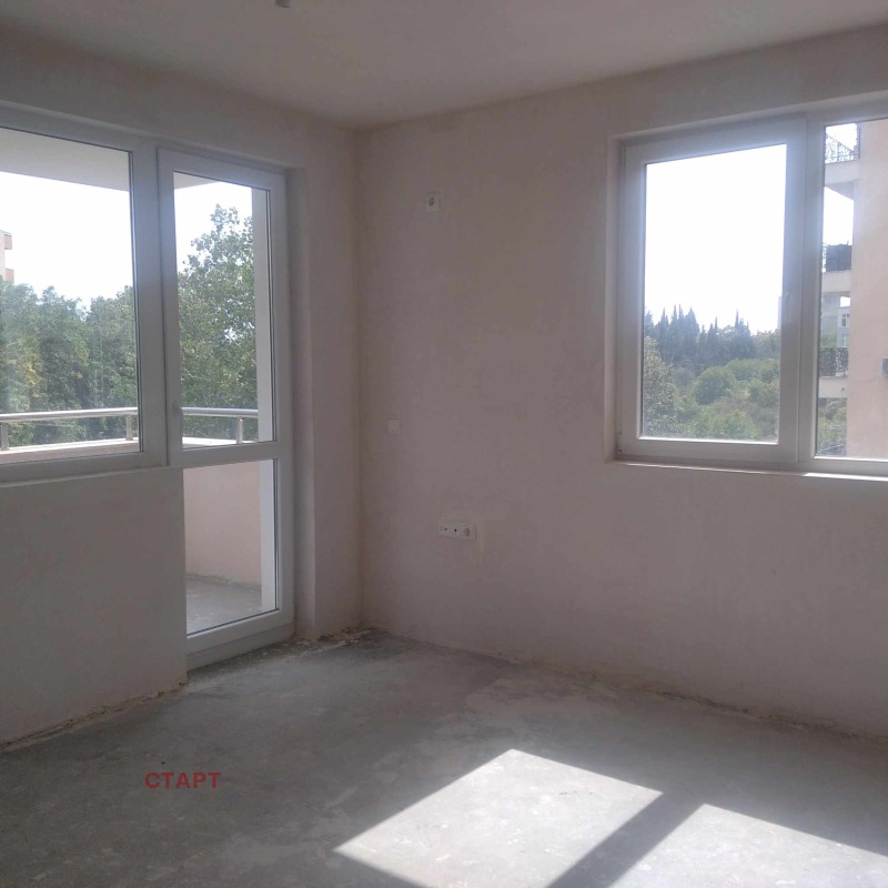 Продава  3-стаен град Стара Загора , Три чучура - център , 93 кв.м | 42914878 - изображение [2]