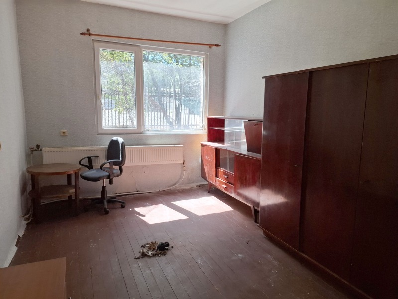 Продава  Етаж от къща град София , Красно село , 70 кв.м | 56137885 - изображение [3]