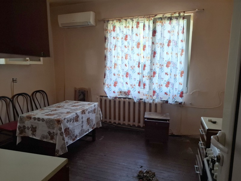 Продава  Етаж от къща град София , Красно село , 70 кв.м | 56137885 - изображение [5]