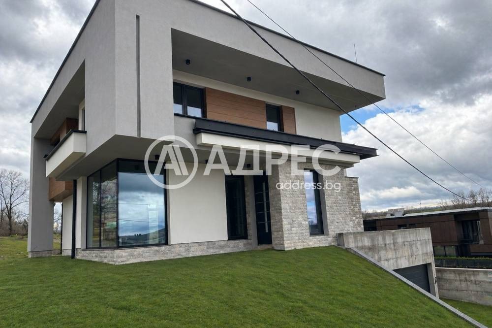 Продава КЪЩА, гр. София, гр. Банкя, снимка 2 - Къщи - 54466786