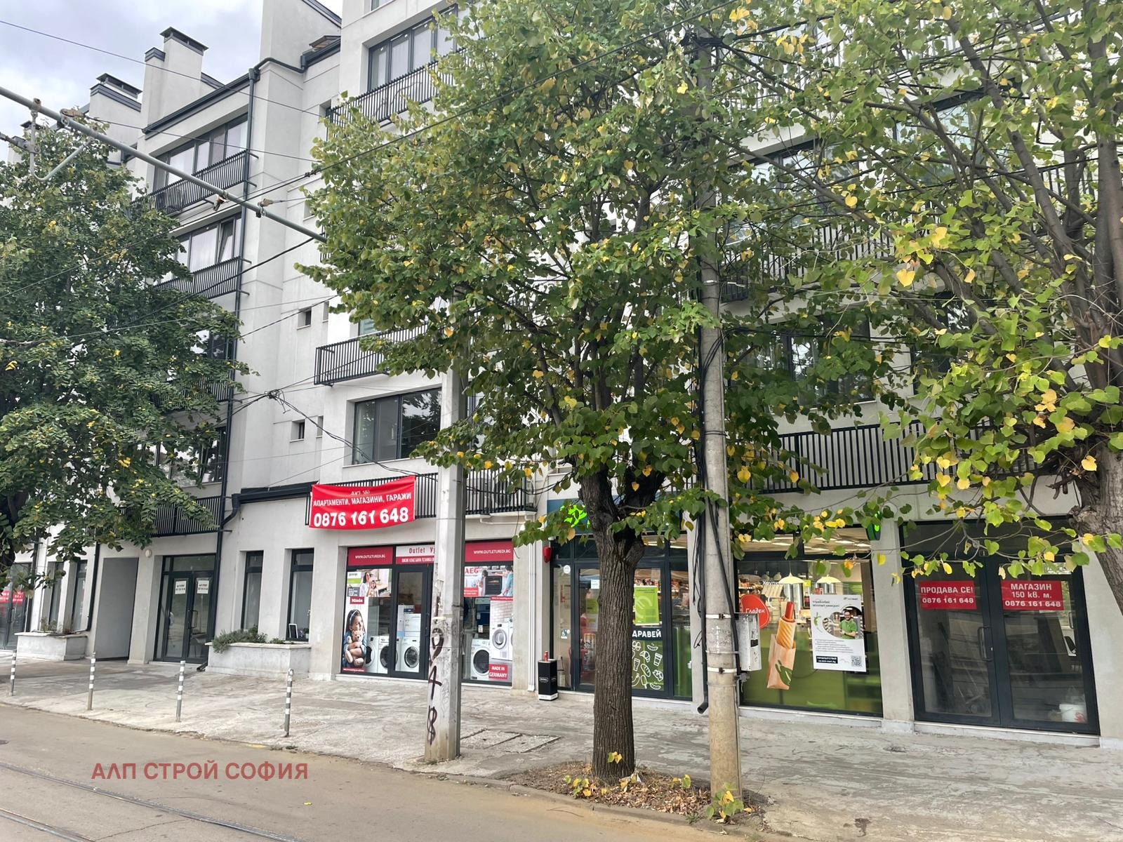 Продава МАГАЗИН, гр. София, Триъгълника, снимка 2 - Магазини - 54688212