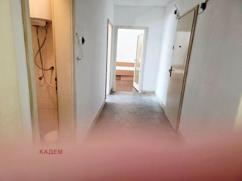 На продаж  1 спальня Кюстендил , Център , 70 кв.м | 78731975 - зображення [6]