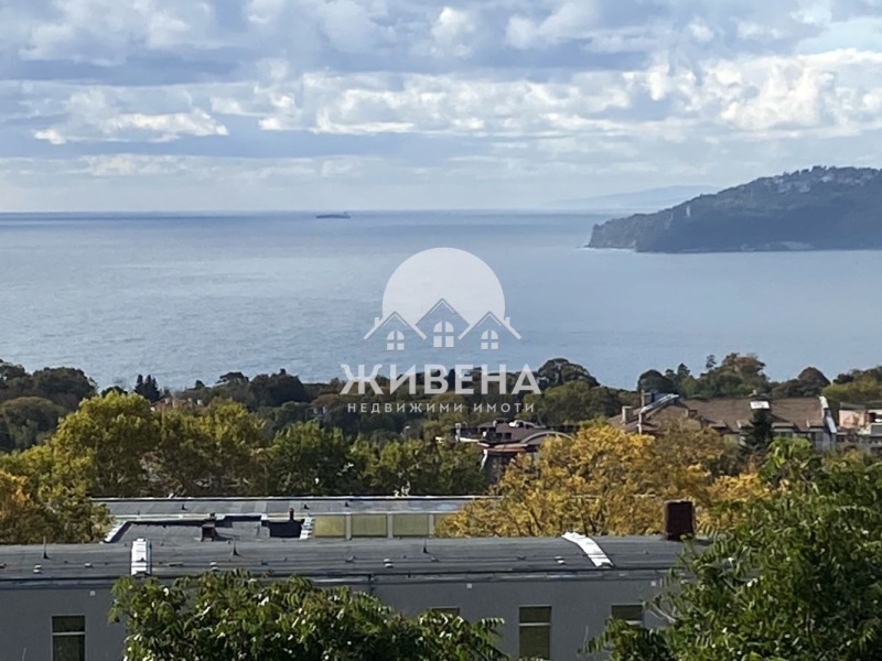 Продава 2-СТАЕН, град Варна, Бриз • 215000 € / 420503.45 лв. • 37960795 1