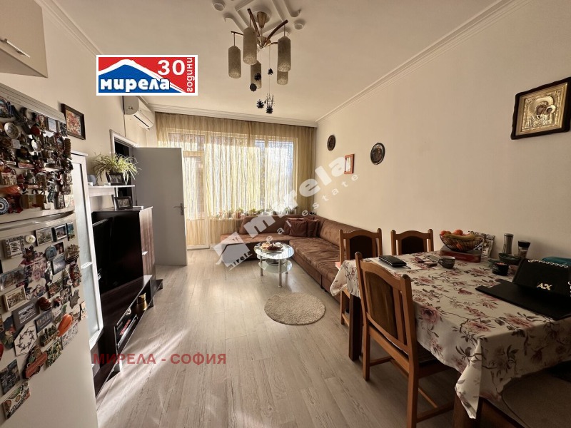 Продава  3-стаен град София , Оборище , 96 кв.м | 43812169 - изображение [2]