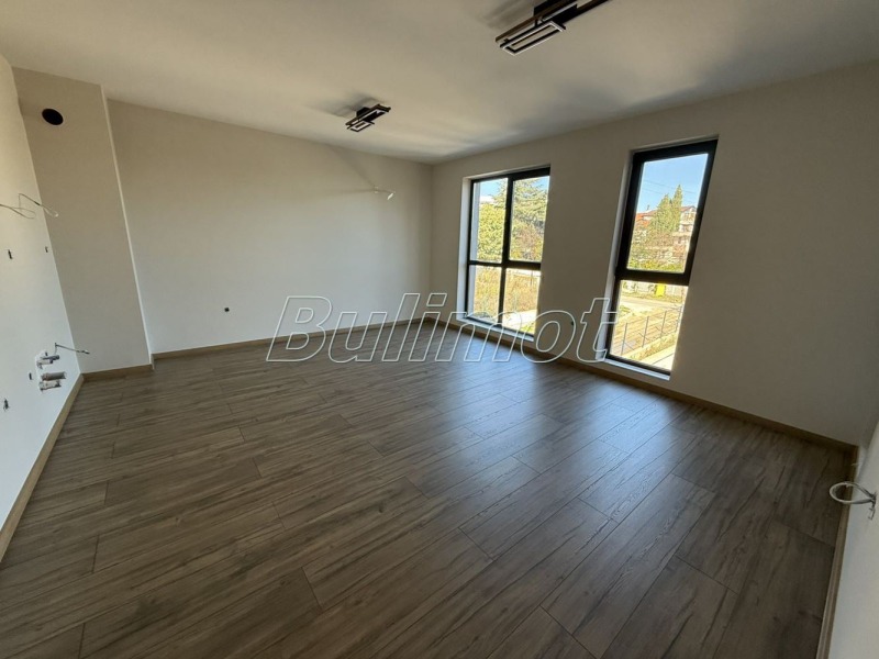 Продава 3-СТАЕН, гр. Варна, к.к. Св.Св. Константин и Елена, снимка 4 - Апартаменти - 53043934