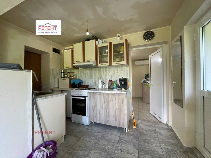 Till salu  Hus Gabrovo , Tjehlevci , 61 kvm | 83503746 - bild [3]