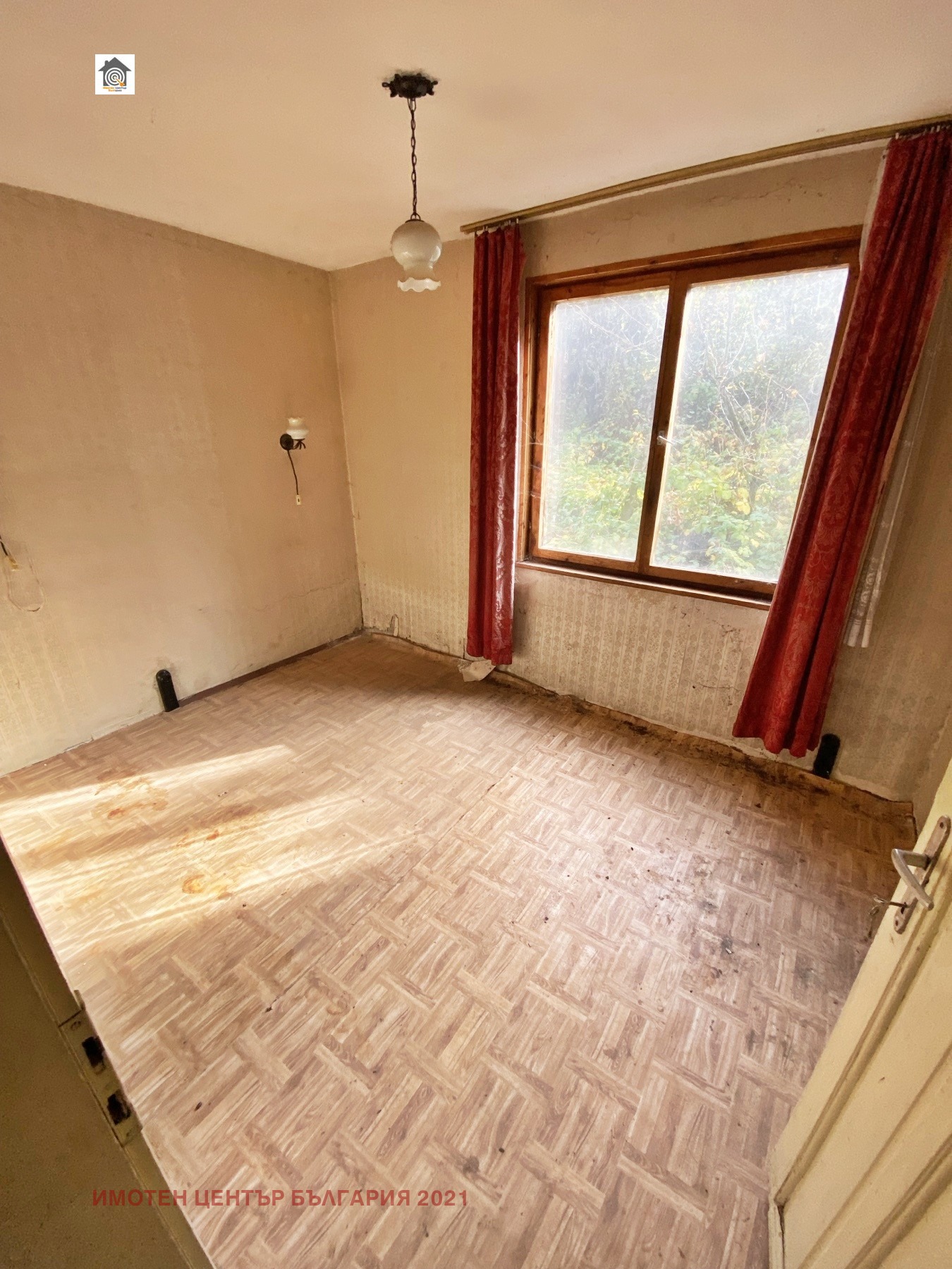 Продава КЪЩА, с. Студена, област Перник, снимка 3 - Къщи - 54994996