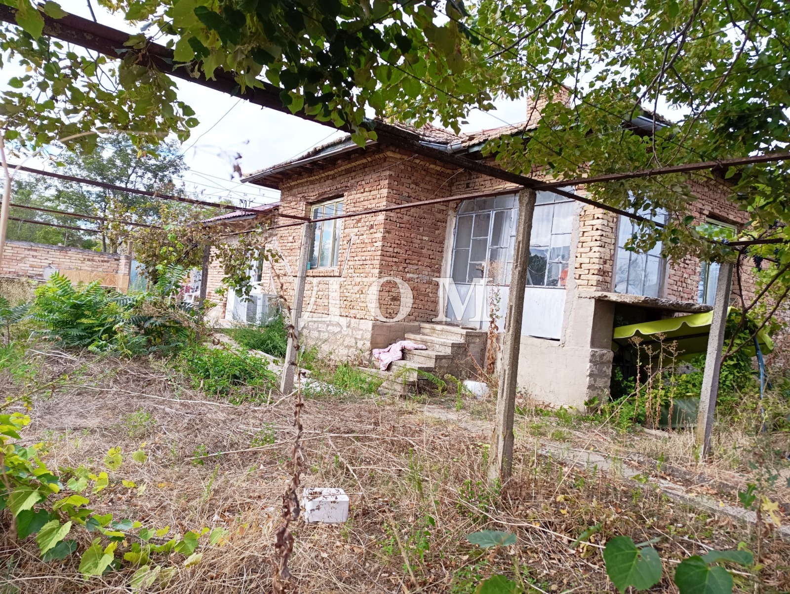 Продава КЪЩА, с. Върбяне, област Шумен