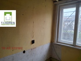 ������� 3-����� | Imot.bg � ����� ������ 8