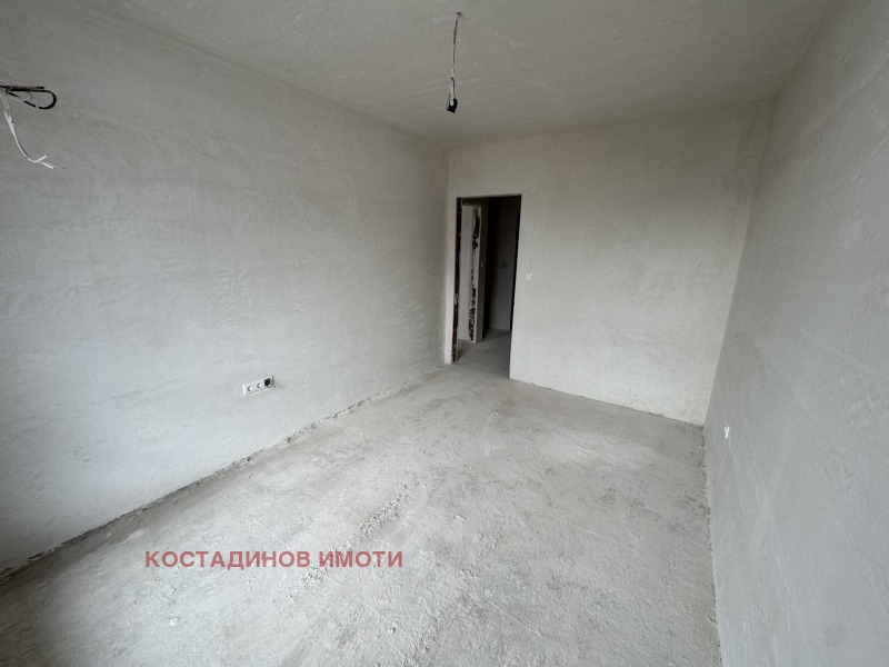 Продава 2-СТАЕН, гр. Пловдив, Остромила, снимка 5 - Апартаменти - 52082292