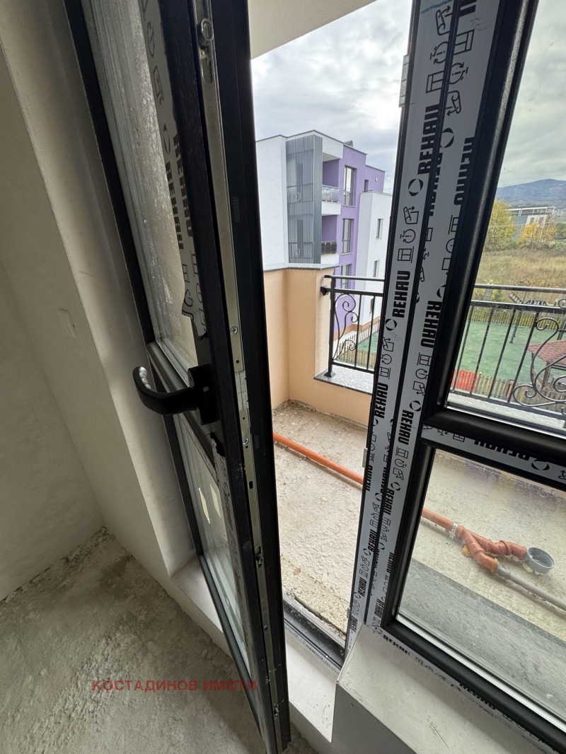 Продава 2-СТАЕН, гр. Пловдив, Остромила, снимка 11 - Апартаменти - 52082292