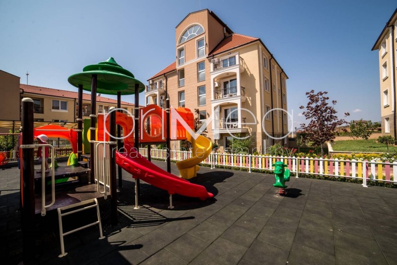 Zu verkaufen  2 Schlafzimmer region Burgas , Sweti Wlas , 180 qm | 82850477 - Bild [12]