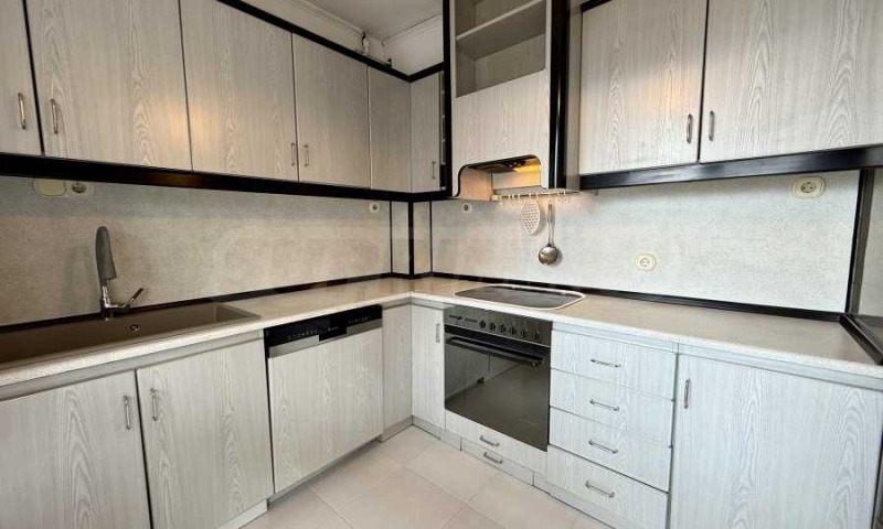 Продава 4-СТАЕН, гр. София, Банишора, снимка 5 - Апартаменти - 53431834