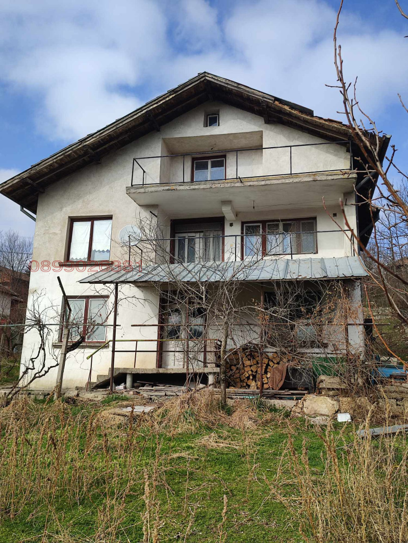 Продава КЪЩА, с. Делейна, област Видин