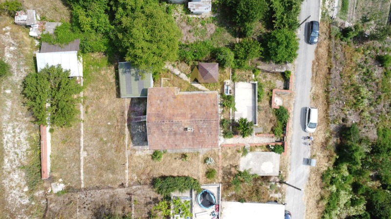 Продава КЪЩА, с. Батово, област Добрич, снимка 2 - Къщи - 52398916