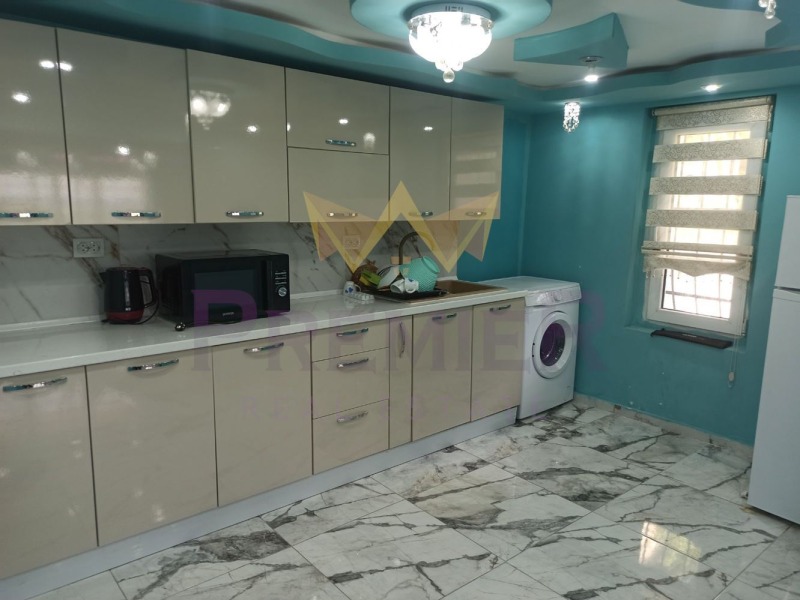 Продава КЪЩА, с. Батово, област Добрич, снимка 7 - Къщи - 52398916