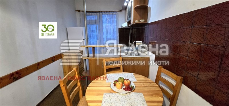 Продава КЪЩА, гр. Варна, Лятно кино Тракия, снимка 3 - Къщи - 54897222