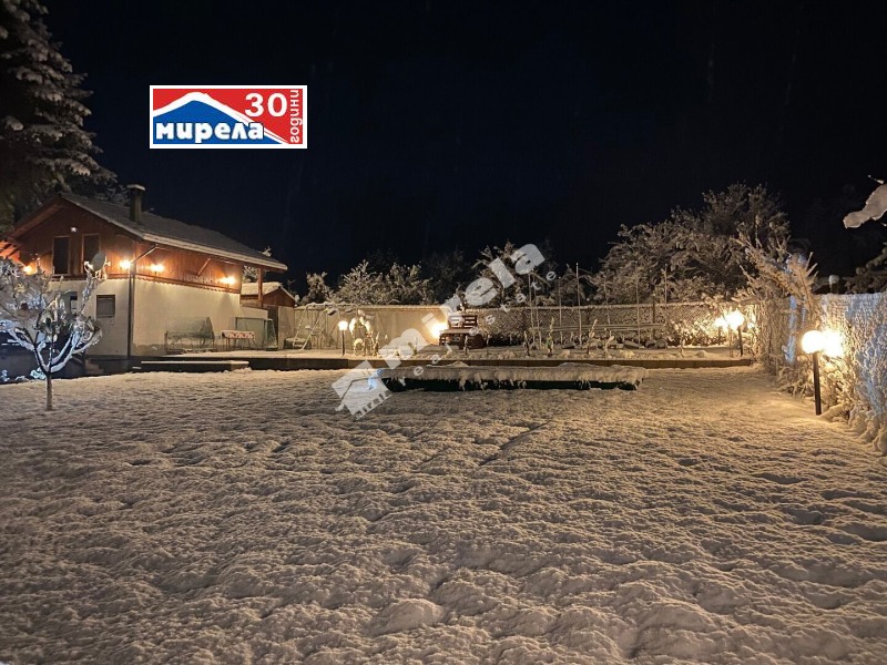 Продава ВИЛА, гр. Дряново, област Габрово, снимка 10 - Вили - 52477871