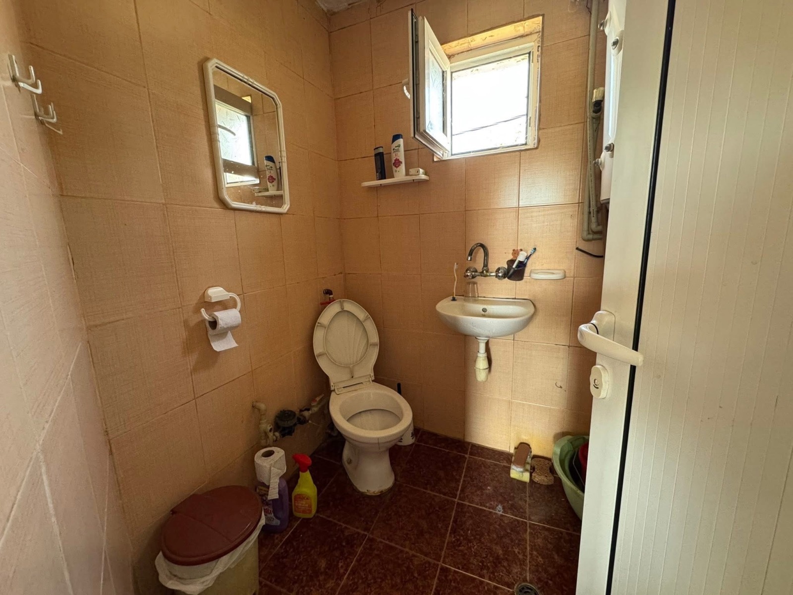 Продава ЕТАЖ ОТ КЪЩА, гр. Монтана, Мала Кутловица, снимка 11 - Етаж от къща - 53797598