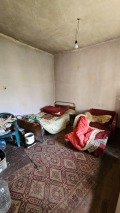Продава КЪЩА, област Ловеч, с. Дойренци • 55000 € / 107570.65 лв. • 27445029 10