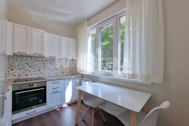 Продава  2-стаен град София , Изток , 70 кв.м | 71724955 - изображение [2]