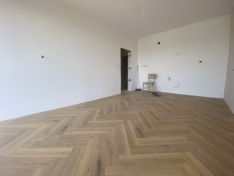 Продава  3-стаен град Варна , Център , 75 кв.м | 71385202 - изображение [2]