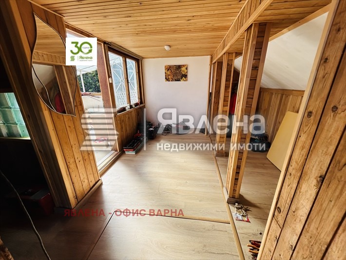 Продава КЪЩА, с. Осеново, област Варна, снимка 16 - Къщи - 48046612